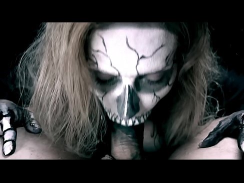 ❤️ Demon merch sugno ceiliog gyda'i geg du a llyncu cum. Just porn atom ni cy.fullsexmovs.ru ❌❤
